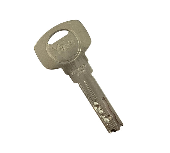Wolfpack B-8 Lock With Key Both Sides - Steel Pin, 165mm, Euro Profile Cylinder